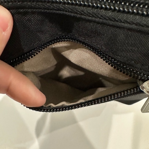 🖤🖤 Canyon Crossbody Bag – Black with Sand Lining🖤🖤 - Picture 9 of 13